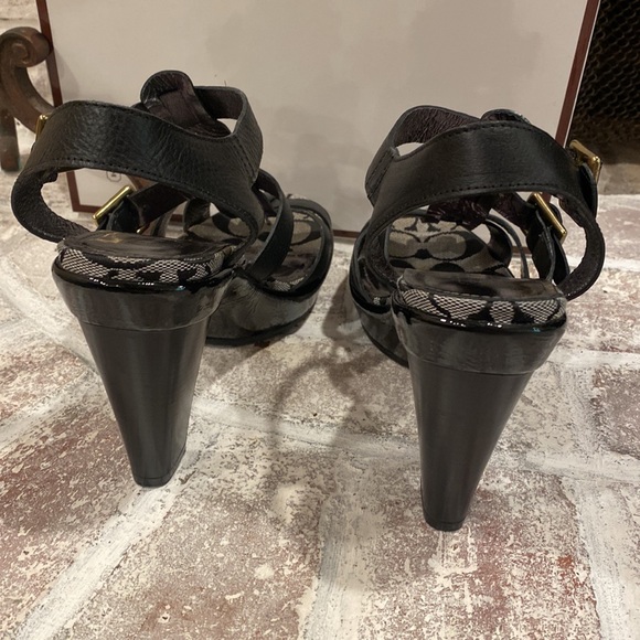 NWT.  Coach 3.5” heels. Jamie Textured Calf. Leather and Patent Platform - Picture 6 of 11